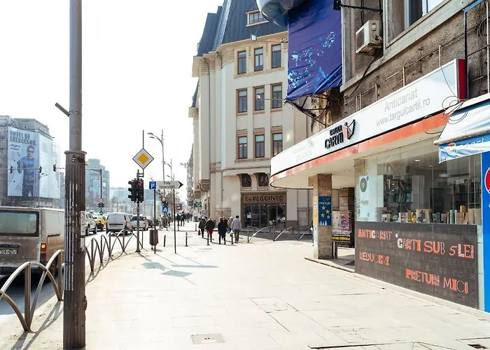 Spacious Old Town - Universitate Apartman *